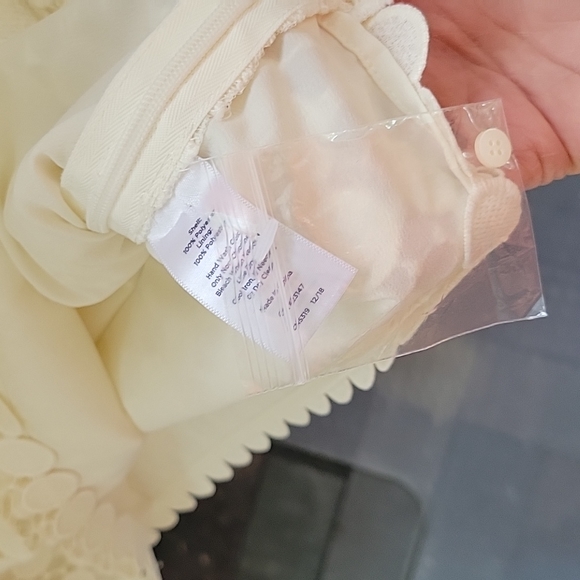 RSVP by Talbots Circle Lace short sleeve top sz MED - Picture 4 of 8